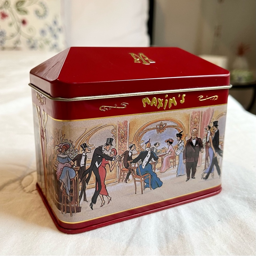 Maxim’s of Paris Tin - Red and Gold